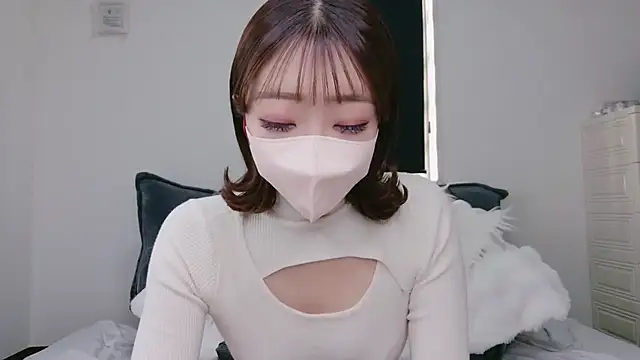 Rina 72 online show from November 30, 2025, 6:36 am