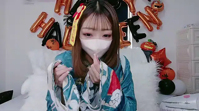 Rina 72 online show from October 30, 2025, 4:44 am