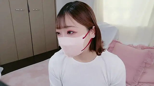 Rina 72 online show from March 12, 2026, 5:13 am