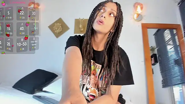 Snapshot of Aleexiiaa chatting on November 14, 2025, 12:42 pm Aleexiiaa online show from November 14, 2025, 12:42 pm