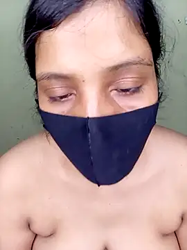 Snapshot of Rose-luckey chatting on October 12, 2025, 4:14 am Rose-luckey online show from October 12, 2025, 4:14 am