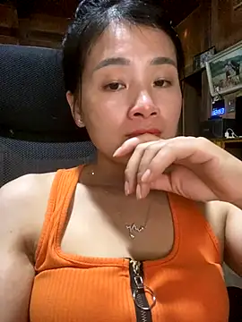 One-nice online show from October 9, 2025, 5:41 am