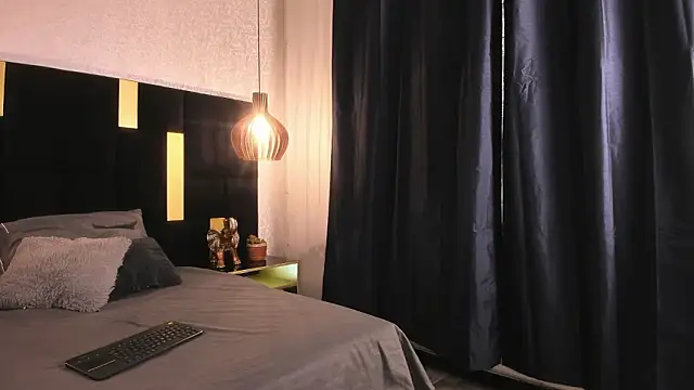 Snapshot of Lucio__Fox chatting on February 24, 2026, 11:44 am Lucio Fox online show from February 24, 2026, 11:44 am