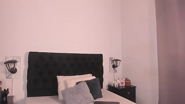 Lucio  Fox online show from October 1, 2025, 12:42 pm