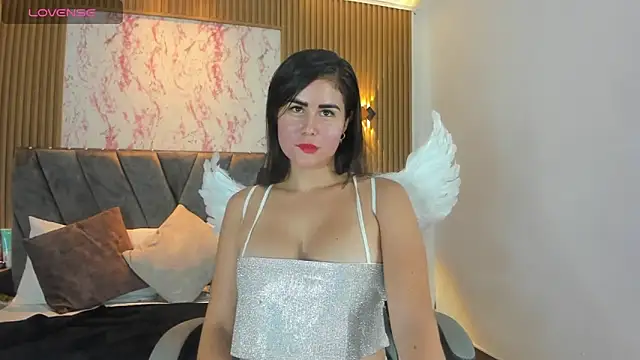 Picsis  online show from October 7, 2025, 8:21 pm