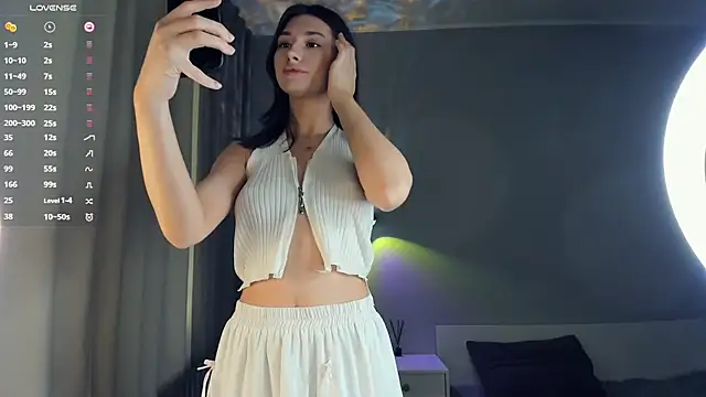  Annybanny  online show from October 2, 2025, 7:12 am