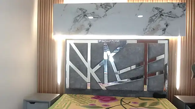 shakirajackson202cl online show from September 20, 2025, 11:26 am