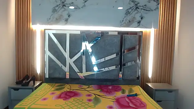 shakirajackson202cl online show from September 28, 2025, 11:17 am