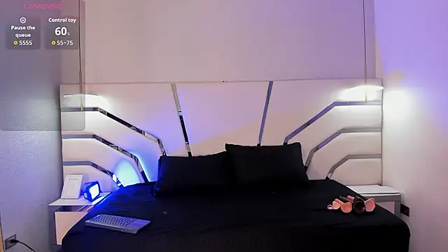 Miranda becerra online show from November 16, 2025, 4:12 pm