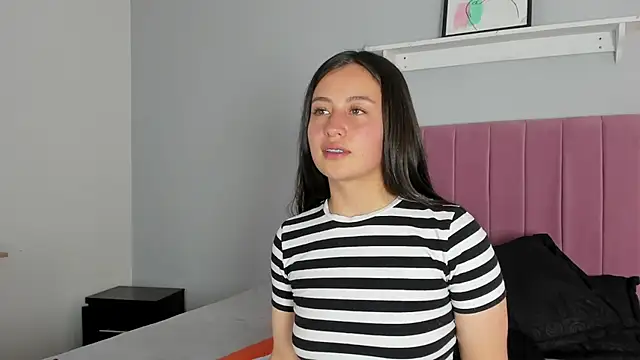 Snapshot of Zaaida_ chatting on February 5, 2026, 9:32 pm Zaaida online show from February 5, 2026, 9:32 pm