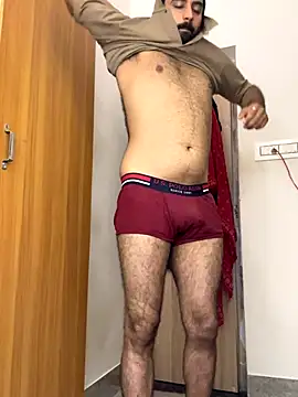 hottestboy03 online show from November 2, 2025, 9:36 am