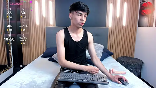 OnlyJos online show from December 5, 2025, 8:17 pm