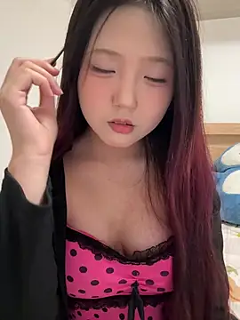 mimi9420 online show from July 29, 2026, 3:11 pm