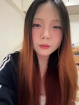 mimi9420 online show from July 14, 2026, 3:51 pm