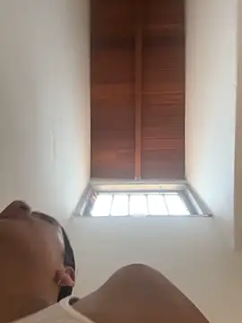 Miagomezx online show from March 9, 2026, 6:33 pm