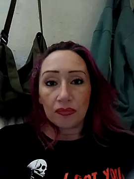 Snapshot of Dirtywhitebitch5150 chatting on March 3, 2026, 9:05 am Dirtywhitebitch5150 online show from March 3, 2026, 9:05 am