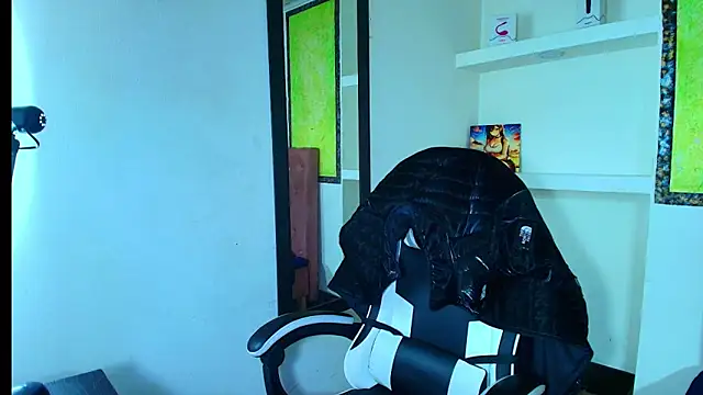 Snapshot of greiccy_20 chatting on November 16, 2025, 4:17 am greiccy 20 online show from November 16, 2025, 4:17 am