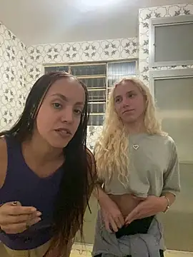 Bruna551 online show from November 15, 2025, 1:42 am