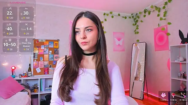 lunariaxoxo online show from October 30, 2025, 4:22 am