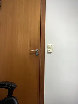 lucioliveira online show from February 12, 2026, 2:39 pm