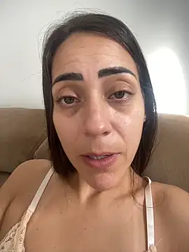 lucioliveira online show from March 16, 2026, 12:09 pm