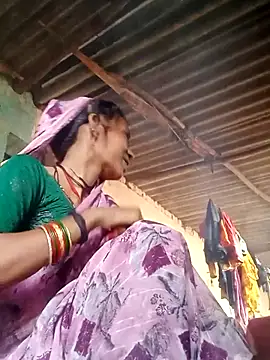 Snapshot of Joshi_Love143 chatting on September 19, 2025, 3:10 am Joshi Love143 online show from September 19, 2025, 3:10 am