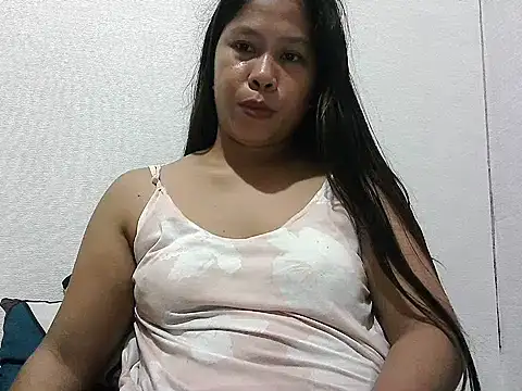 Pilipinalyn23 online show from August 3, 2026, 12:00 pm