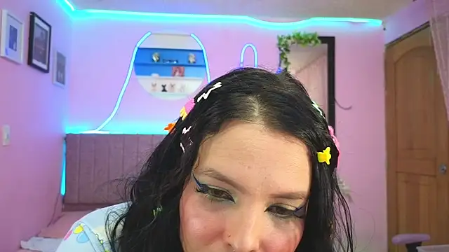 Snapshot of MiSofialeal chatting on October 17, 2025, 3:47 pm MiSofialeal online show from October 17, 2025, 3:47 pm