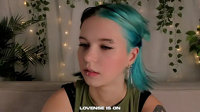 Snapshot of JodyBruster chatting on November 15, 2025, 11:03 am JodyBruster online show from November 15, 2025, 11:03 am