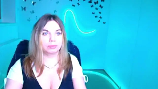 Jessica Amore online show from November 18, 2025, 7:00 am