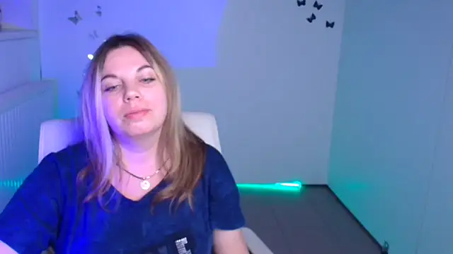 Jessica Amore online show from October 3, 2025, 5:47 pm