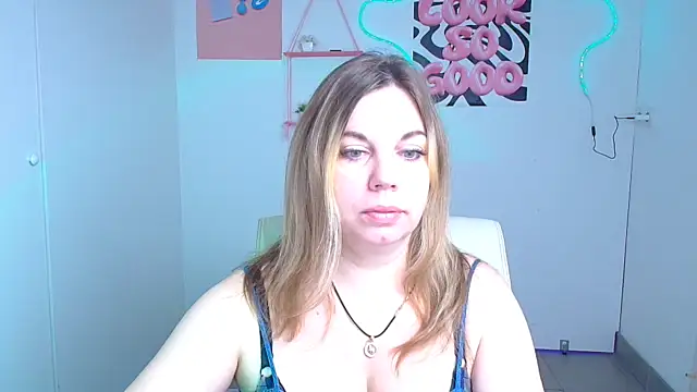 Jessica Amore online show from October 11, 2025, 5:30 am