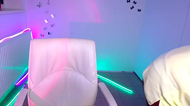 Jessica Amore online show from October 23, 2025, 5:28 am