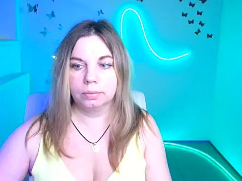 Jessica Amore online show from November 7, 2025, 12:42 pm