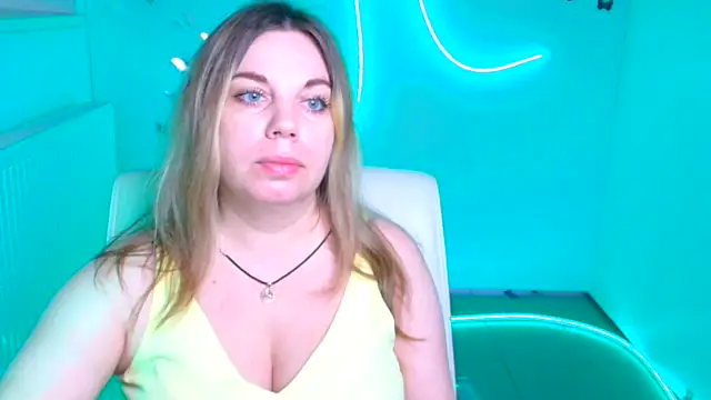 Jessica Amore online show from November 5, 2025, 6:38 am