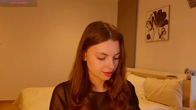 PhantomLace online show from November 3, 2025, 11:19 pm