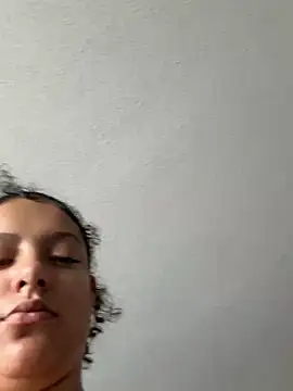 allybluee777 online show from January 6, 2026, 5:06 pm