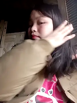 Snapshot of XoiXoi232 chatting on February 15, 2026, 10:03 am XoiXoi232 online show from February 15, 2026, 10:03 am