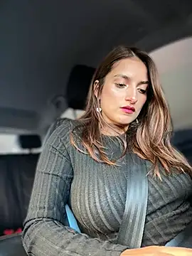 Jessysammy online show from May 18, 2026, 6:45 pm