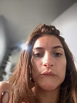 Jessysammy online show from May 27, 2026, 6:26 pm