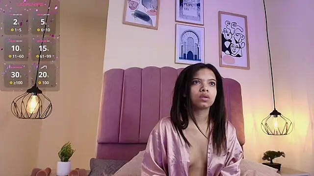 Snapshot of Isabelgh_ chatting on November 9, 2025, 3:21 am Isabelgh online show from November 9, 2025, 3:21 am