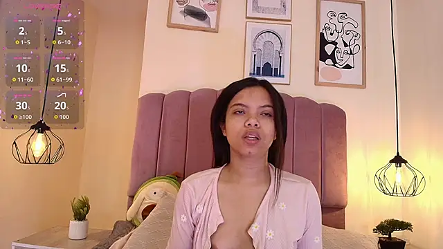 Snapshot of Isabelgh_ chatting on November 4, 2025, 3:32 am Isabelgh online show from November 4, 2025, 3:32 am