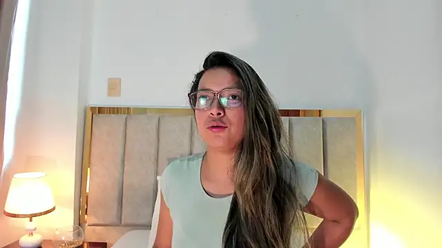 EllieFontanes online show from September 25, 2025, 6:14 pm