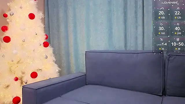 Lolisin online show from February 4, 2026, 6:25 pm