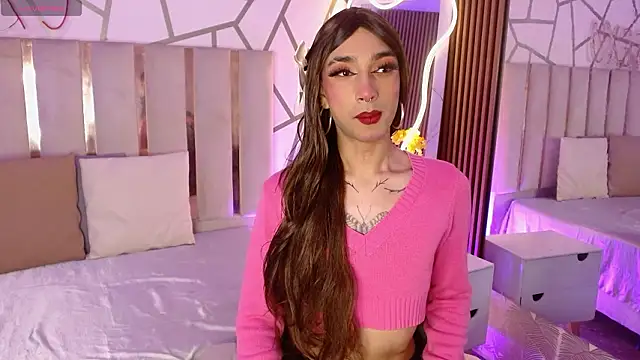 Snapshot of CYRUS_TAY chatting on February 18, 2026, 12:45 pm CYRUS TAY online show from February 18, 2026, 12:45 pm