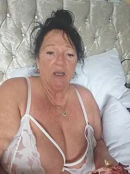 Snapshot of Angeldelightt chatting on September 19, 2025, 10:30 am Angeldelightt online show from September 19, 2025, 10:30 am