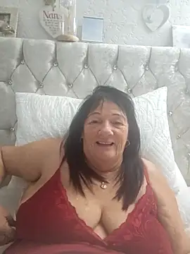 Snapshot of Angeldelightt chatting on October 2, 2025, 8:01 pm Angeldelightt online show from October 2, 2025, 8:01 pm