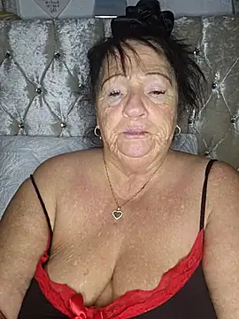 Snapshot of Angeldelightt chatting on October 23, 2025, 8:40 pm Angeldelightt online show from October 23, 2025, 8:40 pm