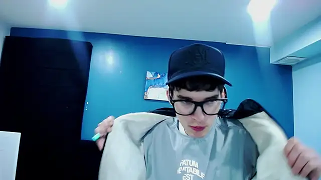 Snapshot of Jheampiiero chatting on October 25, 2025, 1:12 pm Jheampiiero online show from October 25, 2025, 1:12 pm