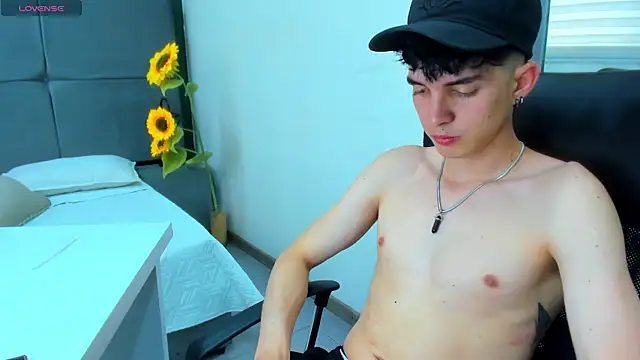 Jheampiiero online show from April 11, 2026, 7:28 pm